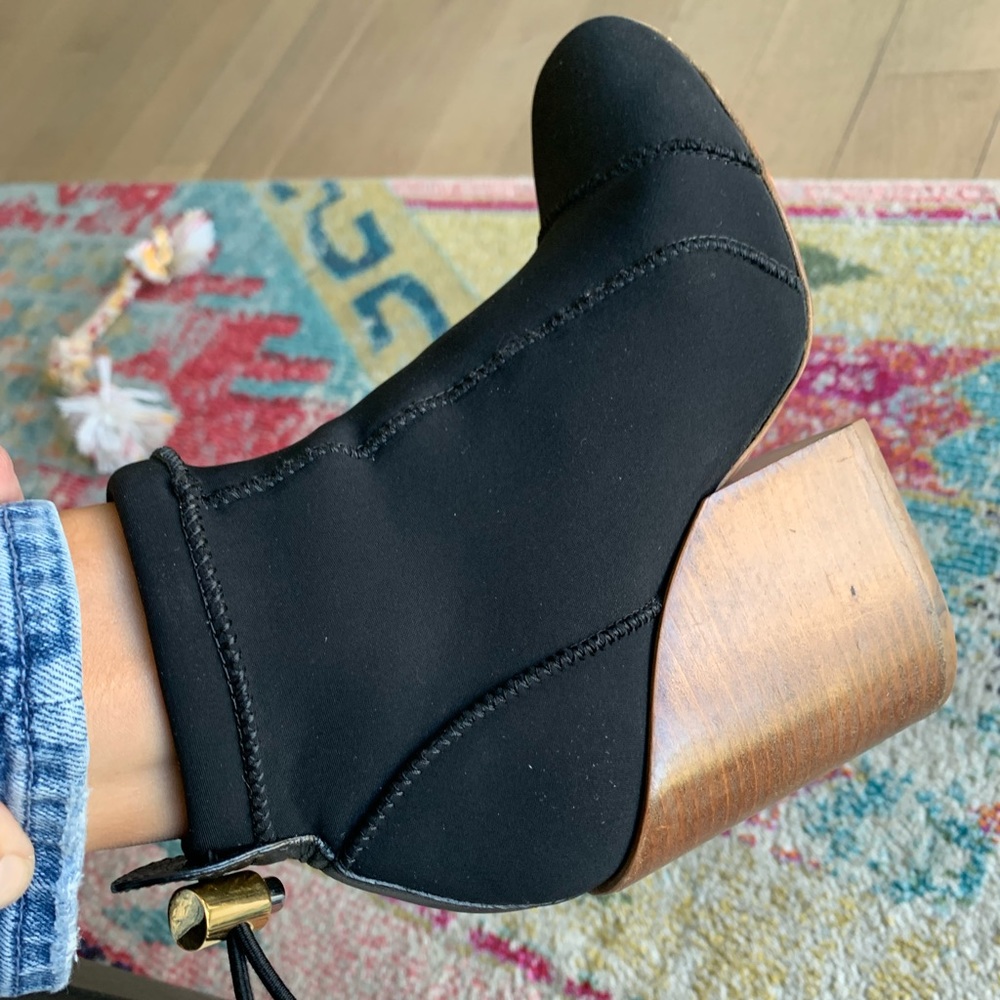 Designer Chloe Block Heel Bootie Size 7 - image 8